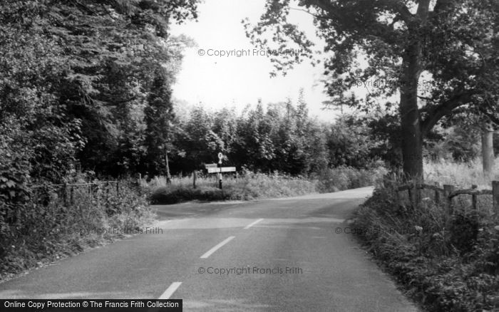 Photo of Compton, Approach c.1960