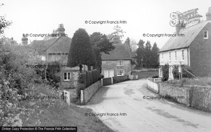 Photo of Compton, The Village c.1955