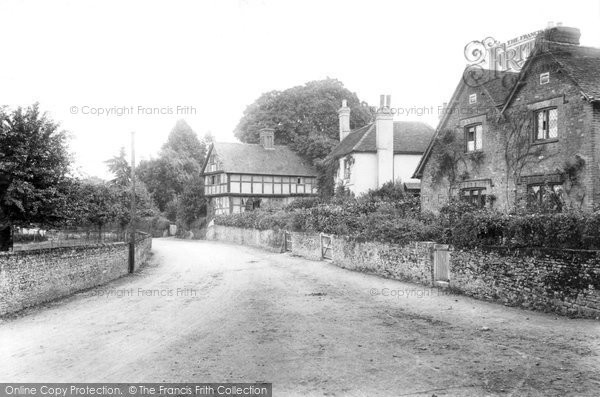 Photo of Compton, Village 1904