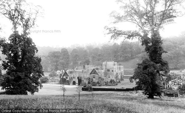 Photo of Compton Wynyates, 1922