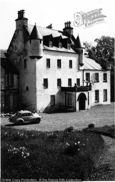 Photo of Comrie, Aberuchill Castle 1963