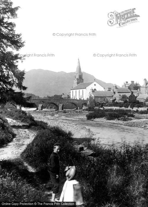 Photo of Comrie, Bridge And The White Church 1899