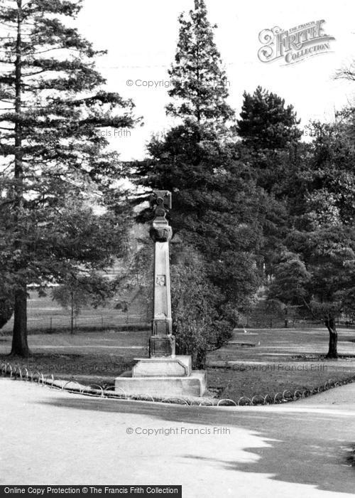 Photo of Congleton, The Memorial c.1955