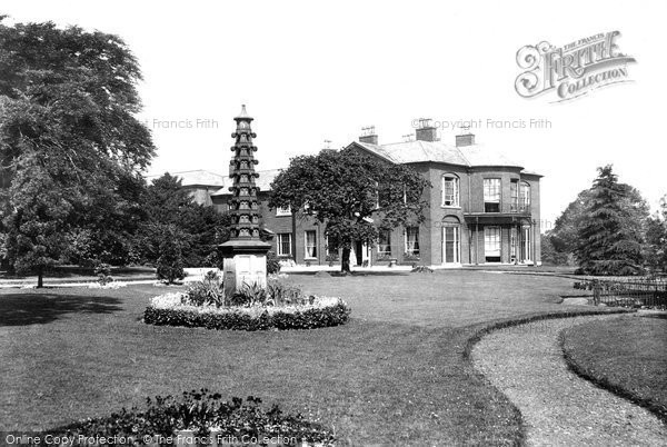 Photo of Congleton, West House 1898
