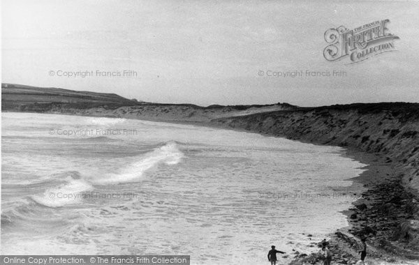 Photo of Constantine Bay, c.1955