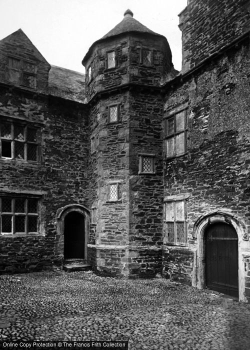 Photo of Conwy, Plas Mawr, Upper Courtyard 1898