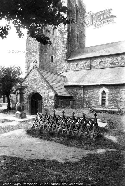 Photo of Conwy, St Mary's Church And The Grave That Inspired Wordsworth's Poem 1913