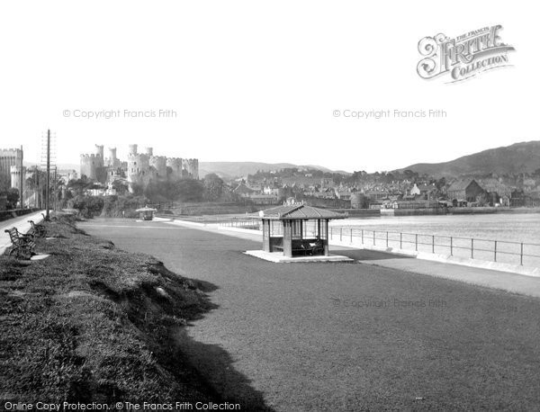 Photo of Conwy, The Embankment 1930