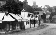 Bel And The Dragon Hotel 1899, Cookham