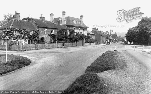 Photo of Cookham, High Street 1914