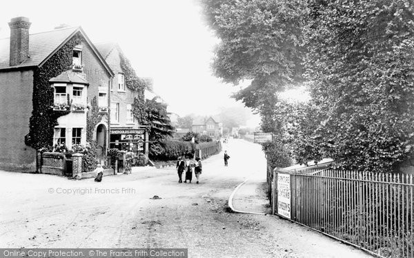 Photo of Cookham, Station Hill 1914