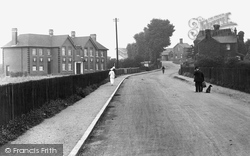 Station Road 1914, Cookham