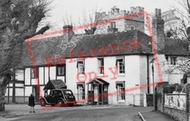 The Village c.1955, Cookham