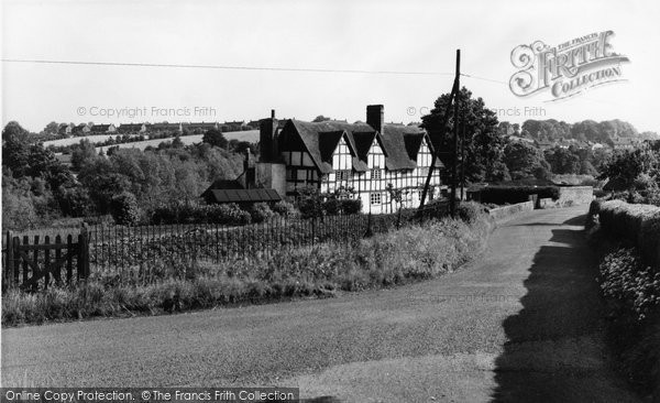 Photo of Cookley, Old Cottages c.1960