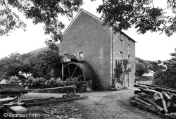 Mill 1910, Coombe