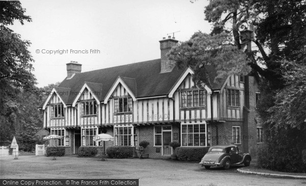 Photo of Copthorne, Duke's Head Hotel c.1955