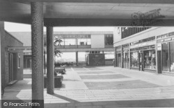 Spencer Court c.1960, Corby