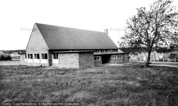 Photo of Corby, the Church of St Peter and St Andrew c1960