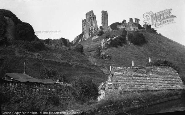 Photo of Corfe Castle, The Castle 1937
