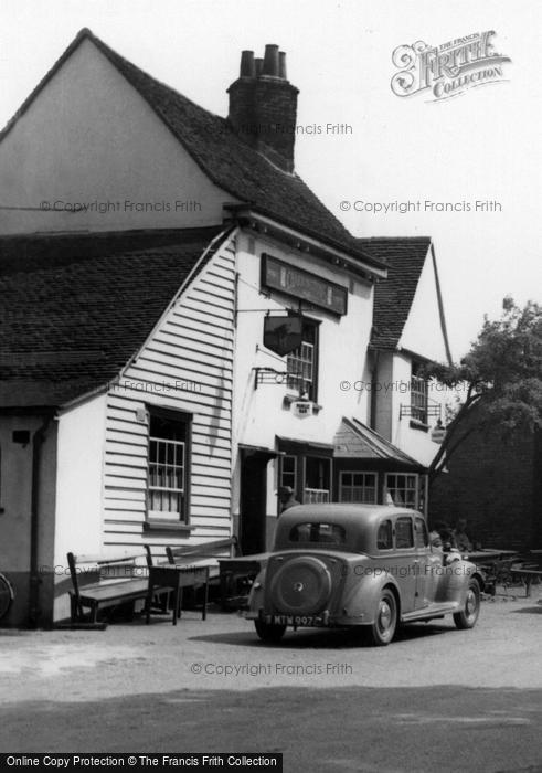Photo of Corringham, Bull Inn c.1955