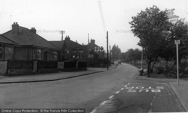 Photo of Corringham, Lampits Hill c1950