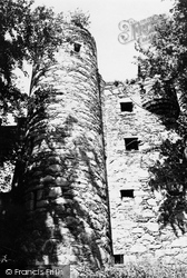 1949, Corse Castle