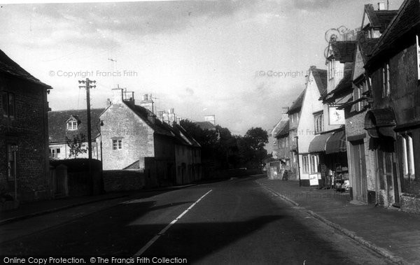 Photo of Corsham, Pickwick Village c.1955