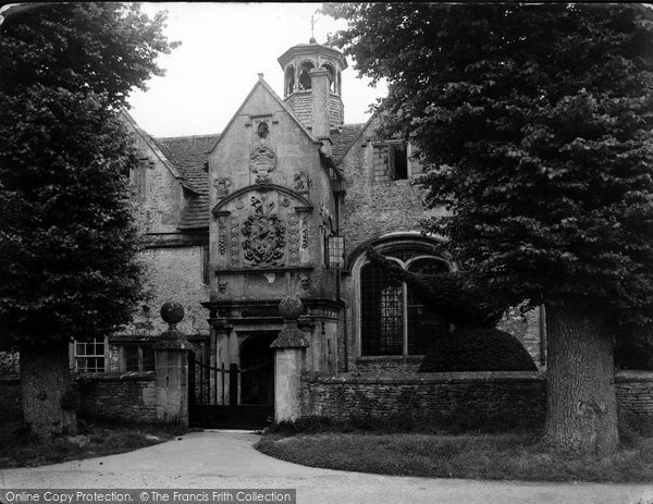 Photo of Corsham, Warden's House 1935