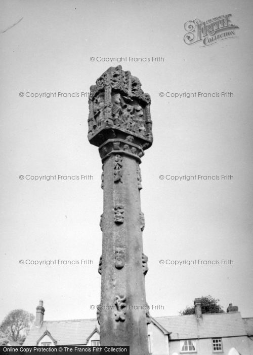 Photo of Corwen, Derwen Churchyard, The Preaching Cross 1952