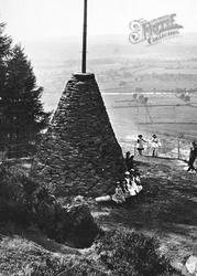 Flagstone On Rock 1888, Corwen