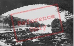 The River c.1955, Corwen