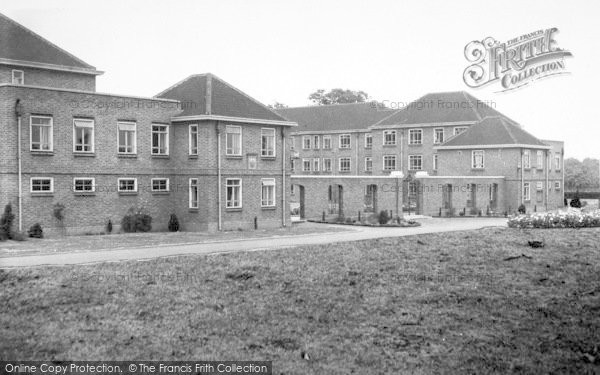 Photo of Cottingham, Ferens Hall c.1965