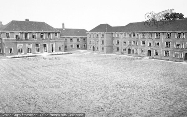 Photo of Cottingham, Ferens Hall, The Quadrangle From South West  c.1965