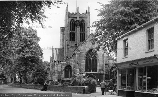 Photo of Cottingham, St Mary's Church c.1960