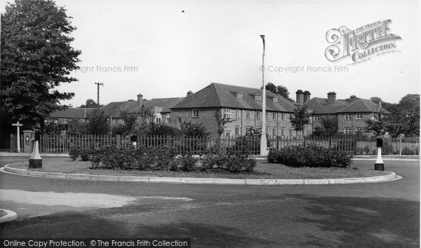 Photo of Cottingham, Thwaite Hall c.1955