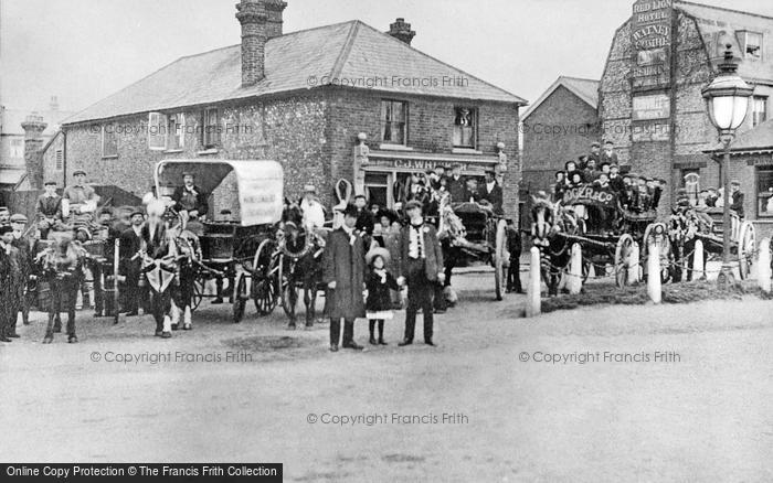 Photo of Coulsdon, May Day, Red Lion Hotel c.1905