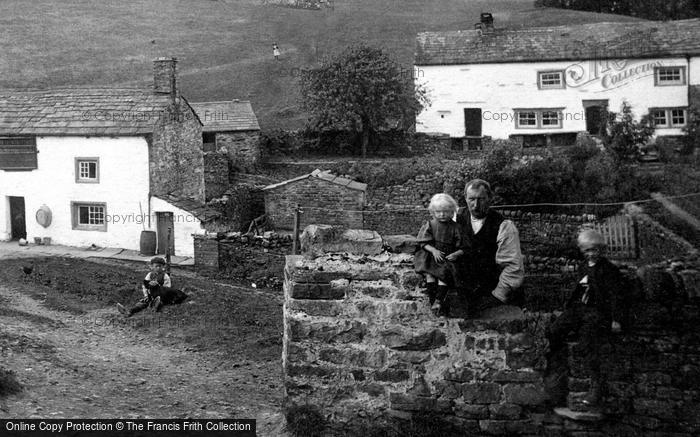 Photo of Countersett, Villagers 1911