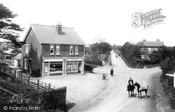 West Heath Corner 1913, Cove