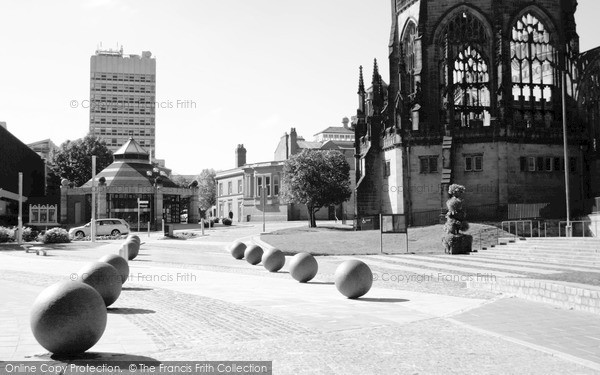 Photo of Coventry, By The Cathedral 2004