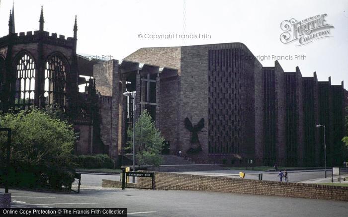 Photo of Coventry, Cathedral c.1985