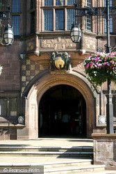 Entrance To The Council House 2004, Coventry