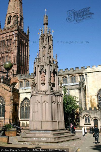 Photo of Coventry, Holy Trinity And The Cross 2004
