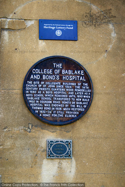 Photo of Coventry, Info Plaque, Bond's Hospital, Hill Street 2004