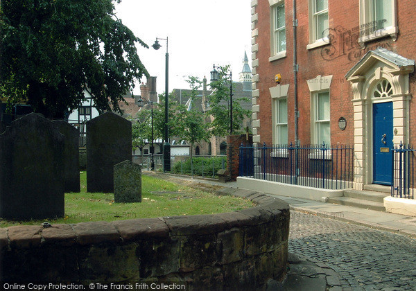 Photo of Coventry, Priory Row 2004