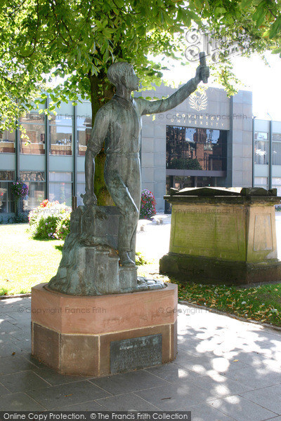 Photo of Coventry, Statue Of Coventry Boy 2004
