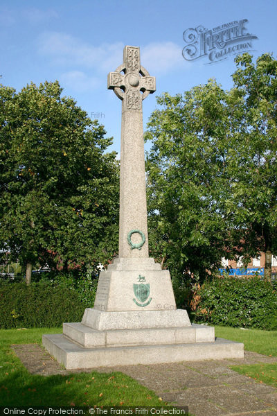 Photo of Coventry, The Memorial 2004