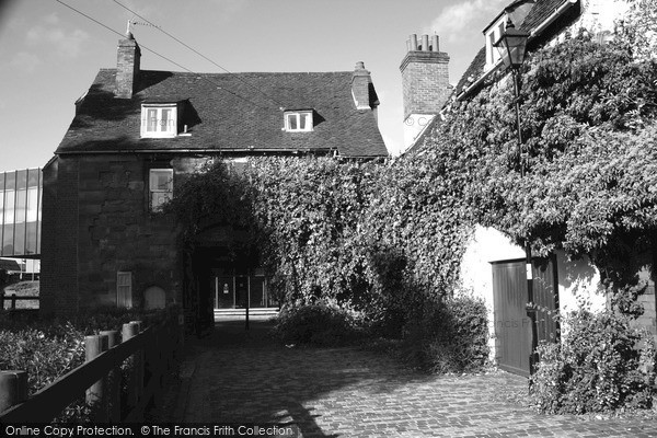 Photo of Coventry, Whitefriars From Rear, Much Park Street 2004