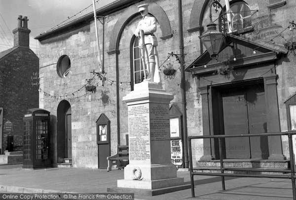 Photo of Cowbridge, The Memorial 1953