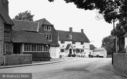 Crown Inn c.1950, Cowden