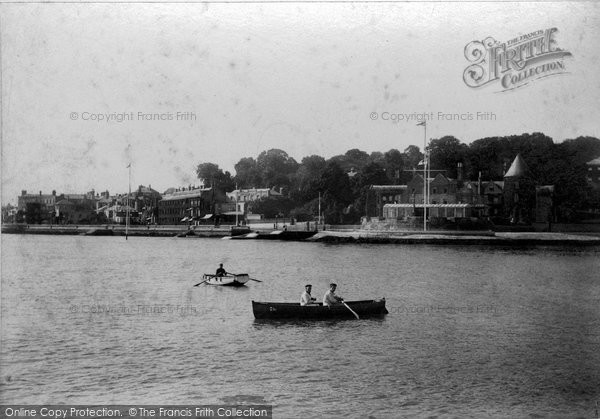 Photo of Cowes, 1908